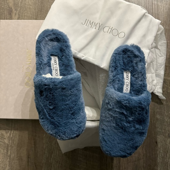 New in box Jimmy Choo Faux Fur Aliette Slippers - Picture 11 of 11